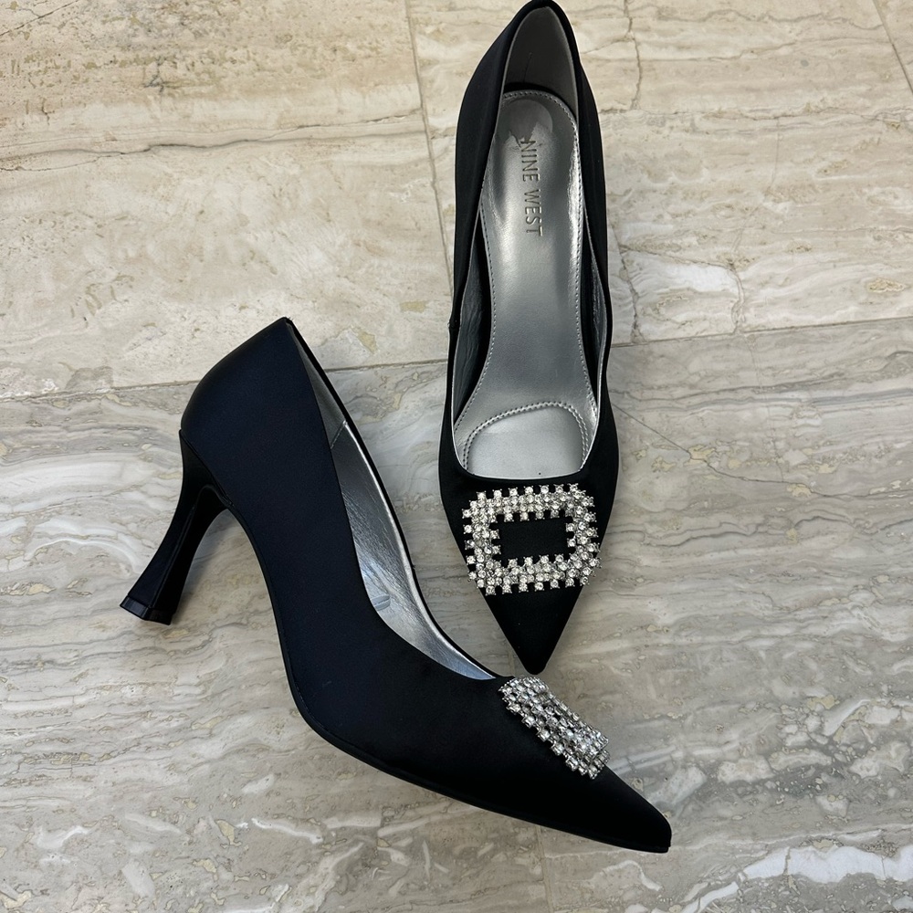 Nine West Black Heels with Sparkling Buckle size 8.5